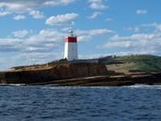 Photo of Derwent Lighthouse on Iron Pot Island.